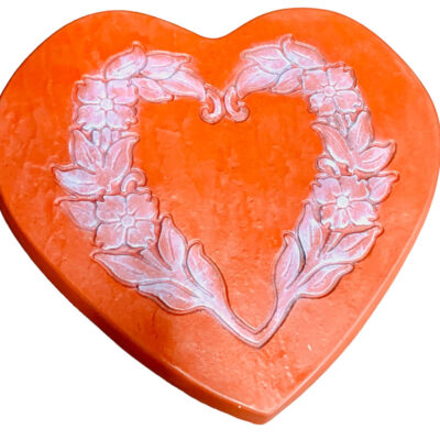 Ivy Heart Stone 18"dia.